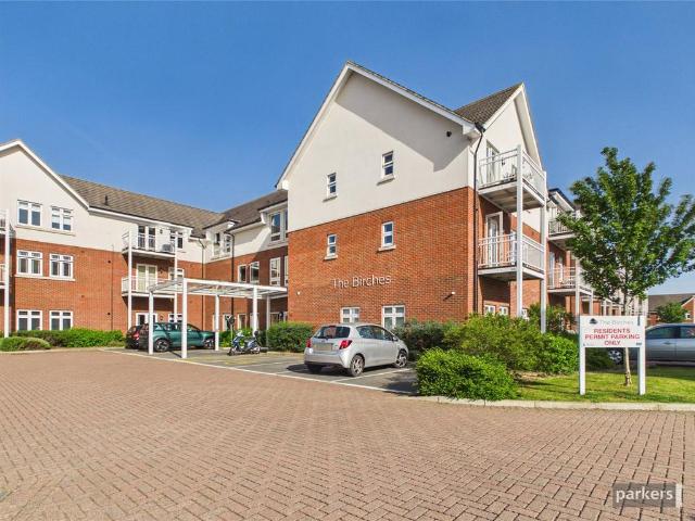 Flat for sale in Woodley