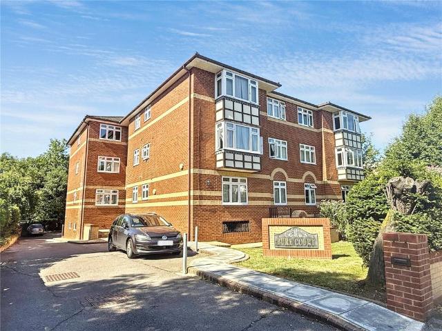 Flat for sale in New Barnet, Greater London