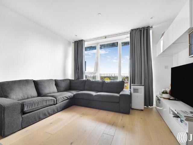 Flat for sale in Mill Meads, Greater London
