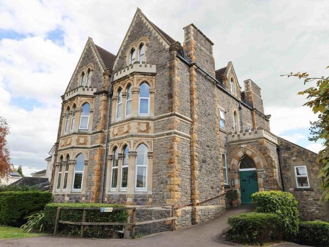 Flat for sale in Clevedon, North Somerset