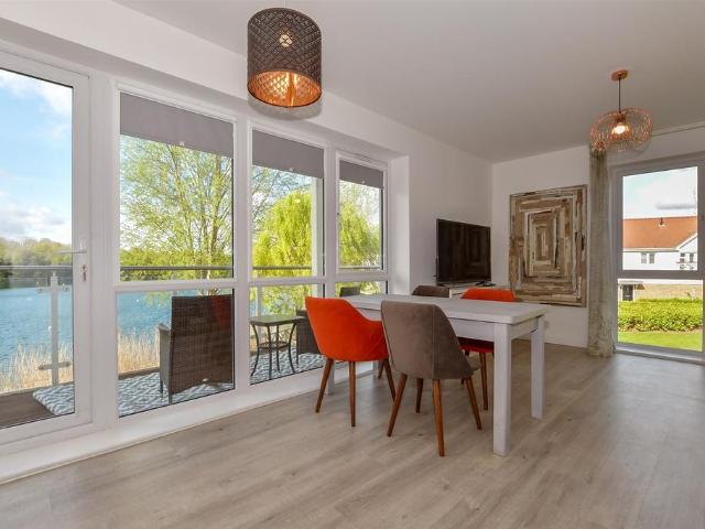 Flat for sale in Snodland, Bourne Vale