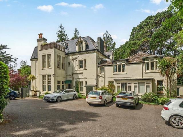 Flat for sale in Branksome Park, Poole