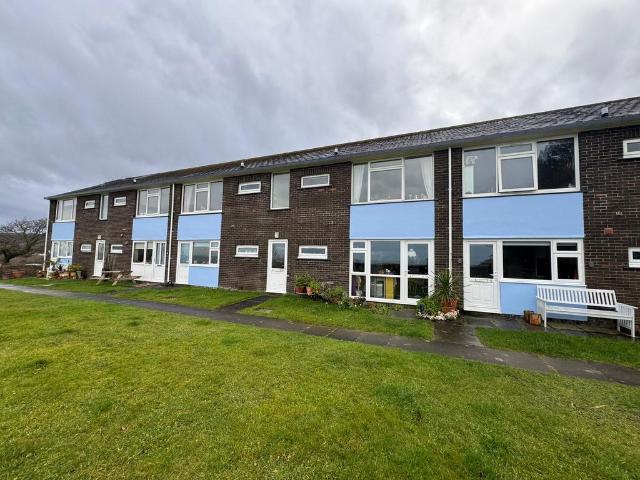 Flat for sale in New Quay