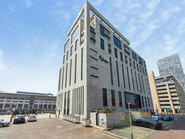 Flat for sale in Pride Quarter, Liverpool
