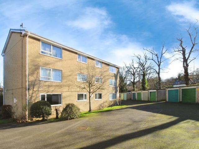 Flat for sale in Norfolk Park, Isle Of Man