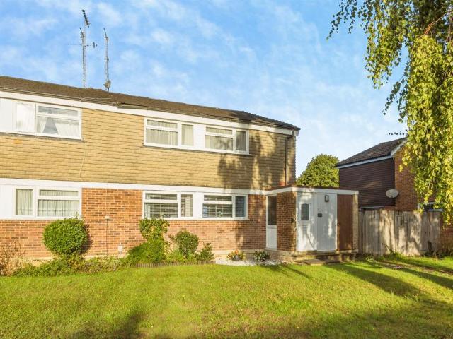 Flat for sale in Walstead, Mid Sussex