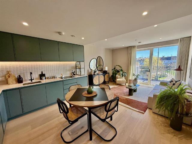 Flat for sale in London Borough of Barnet, Greater London