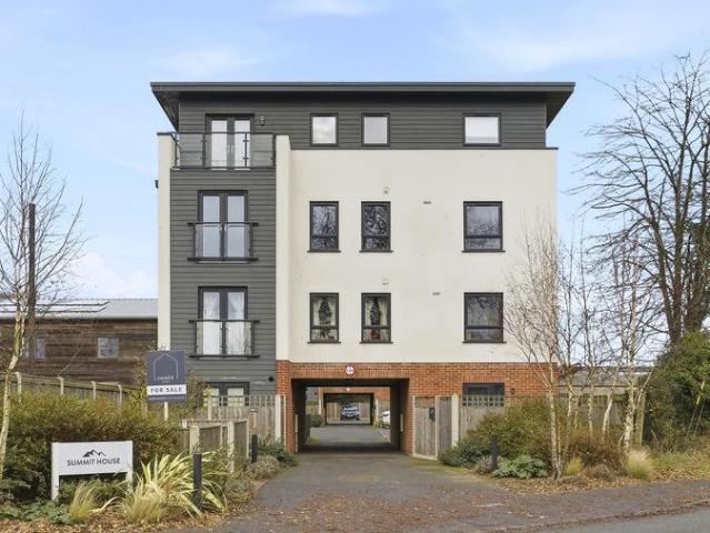 Flat for sale in Comers, Norfolk