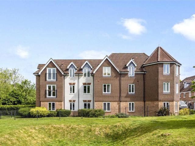 Flat for sale in Old Wivelsfield, Iford