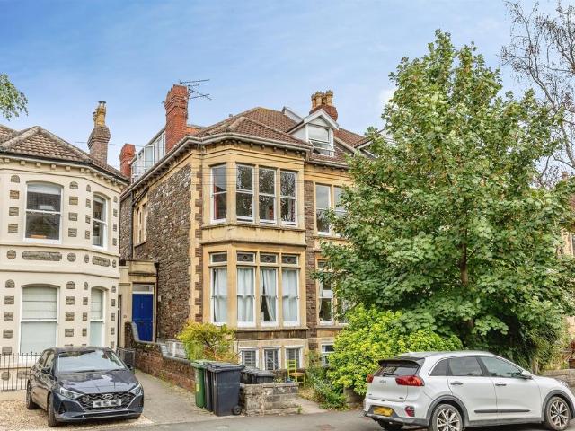 Flat for sale in Feckenham, City Of Bristol