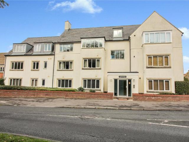 Flat for sale in Redhouse, Blunsdon St Andrew
