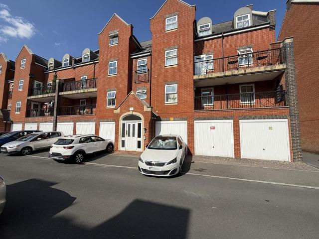 Flat for sale in Churchward, Rodbourne