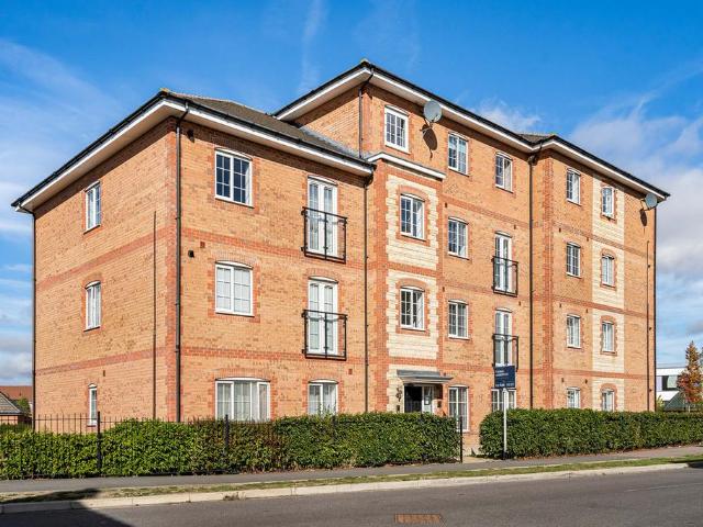 Flat for sale in Great Western Park South, South Oxfordshire