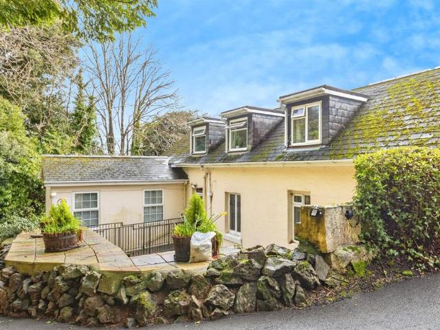 Flat for sale in Babbacombe