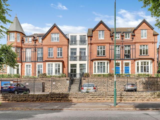 Flat for sale in Forest Fields, City of Nottingham