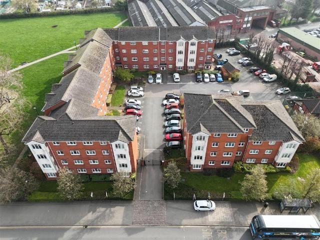 Flat for sale in Foleshill, West Midlands