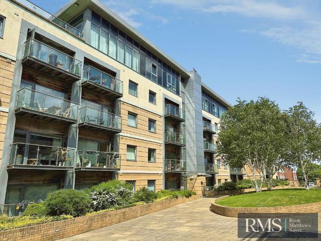 Flat for sale in South Gosforth, Tyne And Wear