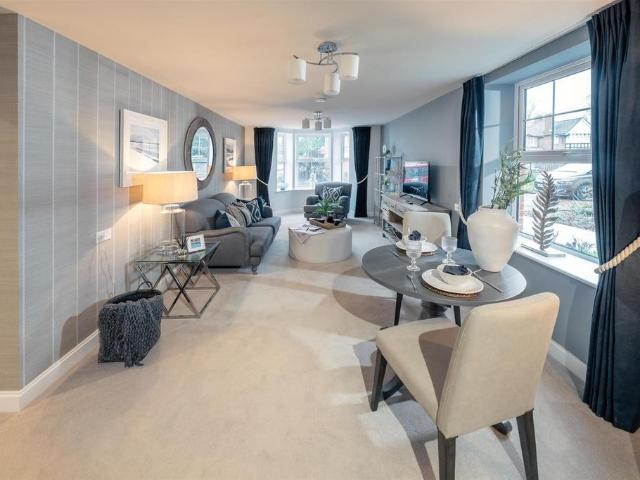 Flat for sale in Longport, The Bridge