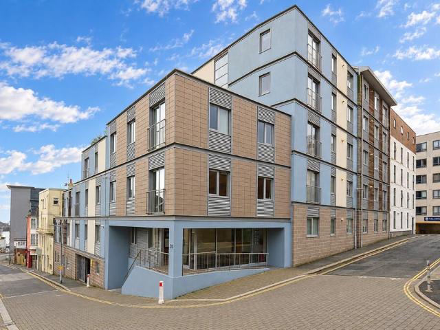 Flat for sale in Greenbank, Plymouth