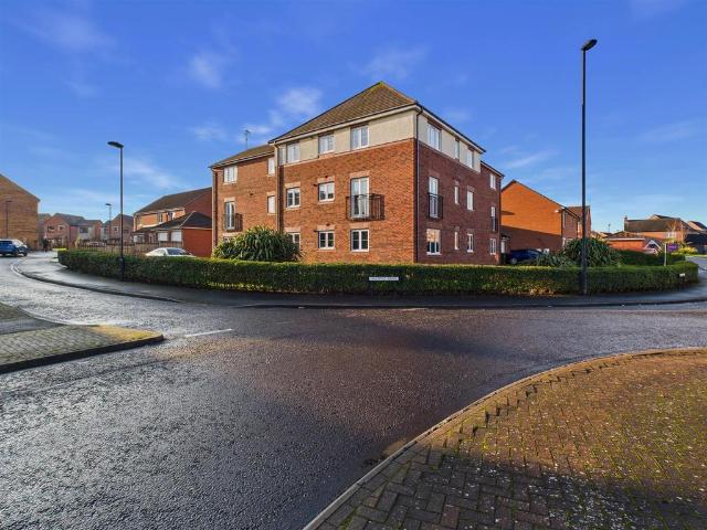 Flat for sale in Shiremoor, Isle Of Man