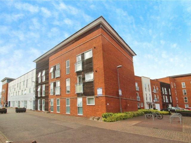 Flat for sale in Maidenhall, Key Street