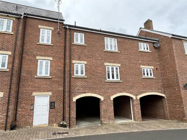 Flat for sale in Hexham, Northumberland