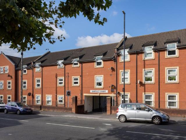 Flat for sale in Whitehall, Feckenham