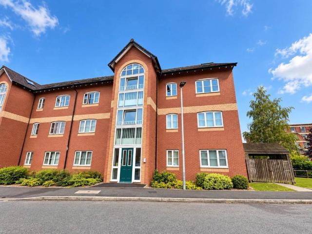 Flat for sale in Bedford, Wigan
