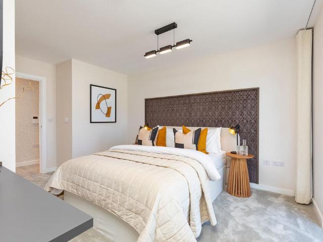 Flat for sale in Swanscombe and Greenhithe, Monks Orchard