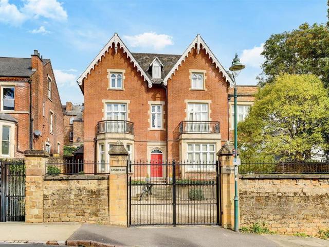 Flat for sale in Hyson Green, Haddon