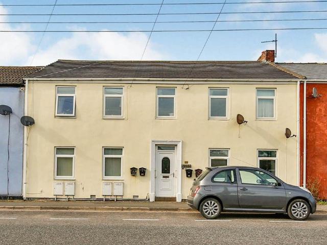 Flat for sale in Sherburn Hill