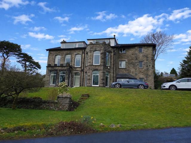 Flat for sale in Grange-over-sands