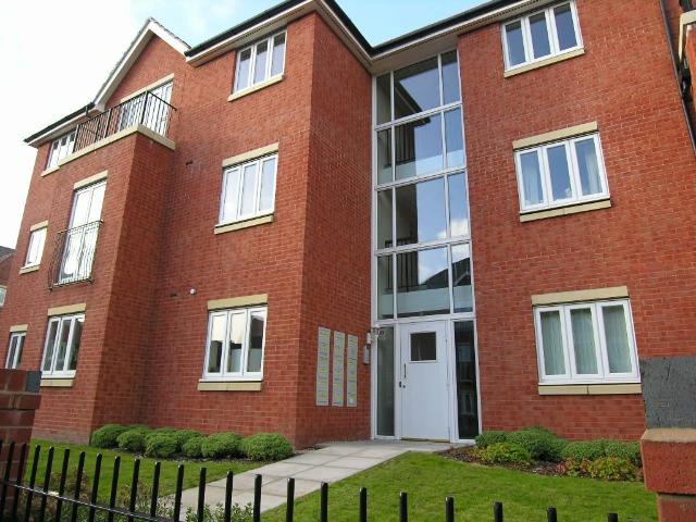 Flat for sale in Ettingshall, West Midlands