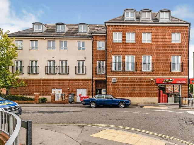 Flat for sale in Forton, Middlecroft