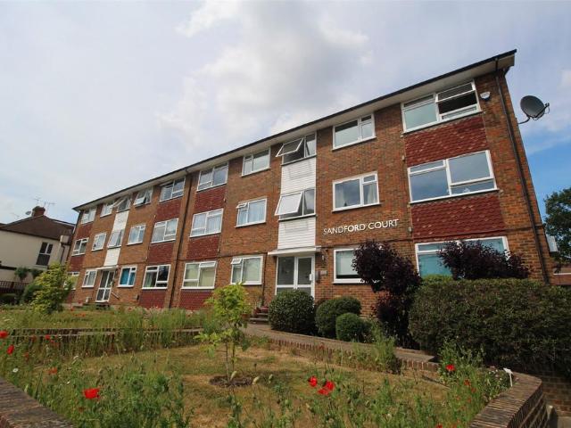Flat for sale in High Barnet, Isle Of Man