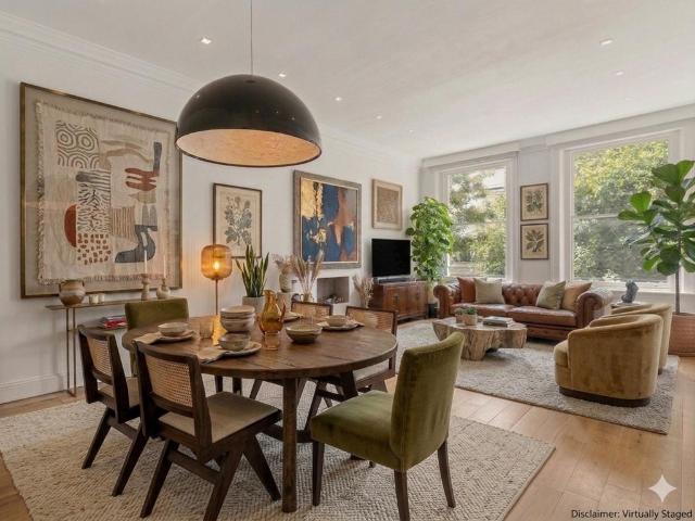 Flat for sale in Notting Hill, Greater London