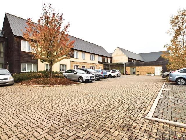 Flat for sale in Milton-under-Wychwood, West Oxfordshire