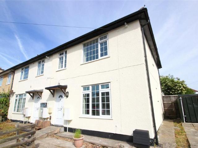 Flat for sale in Feckenham, City Of Bristol