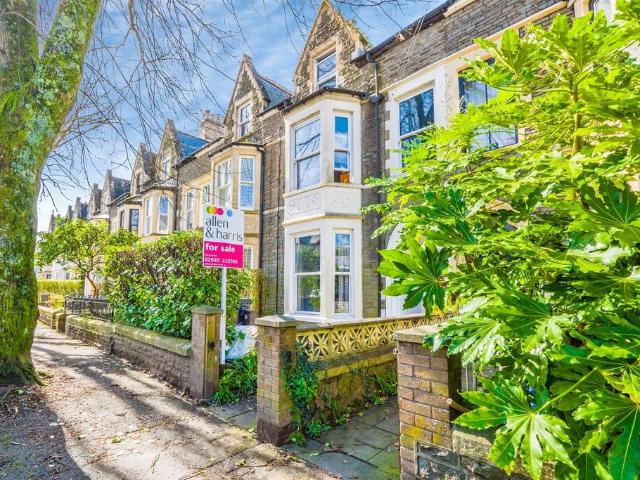Flat for sale in Falcon Lodge, Wales