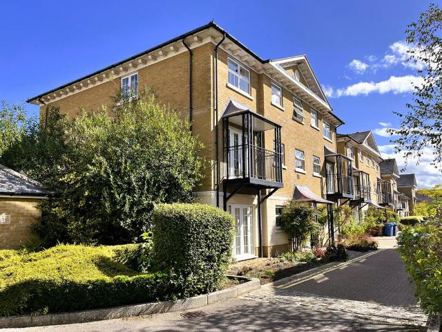 Flat for sale in Cowley Marsh, Oxford