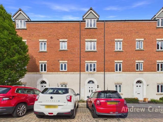Flat for sale in Hebburn, Tyne And Wear