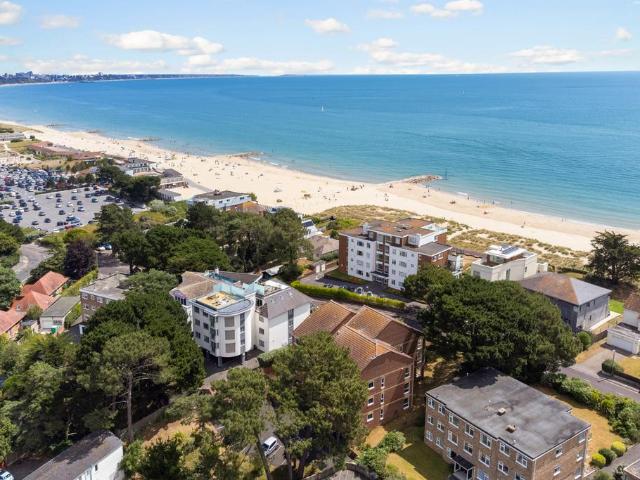 Flat for sale in Sandbanks, Isle Of Man
