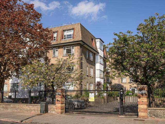 Flat for sale in London Borough of Merton, Greater London