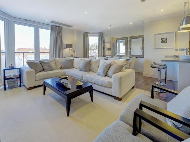 Flat for sale in Golders Green, Isle Of Man