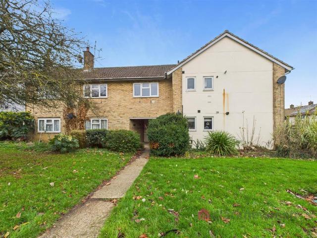 Flat for sale in Netteswell, Harlow