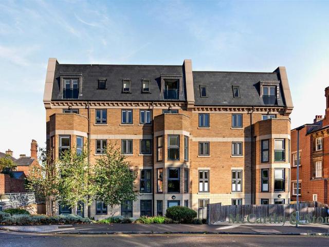 Flat for sale in Kingstone, Barnsley