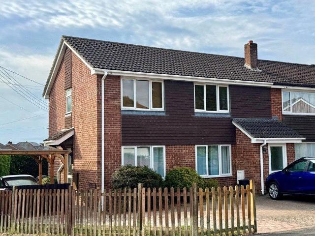 Flat for sale in Old Milton, Ashurst Bridge