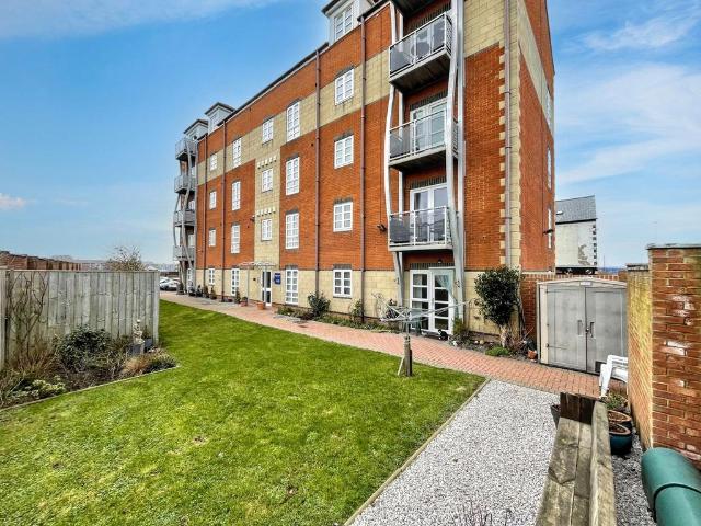 Flat for sale in Hartlepool, Throston