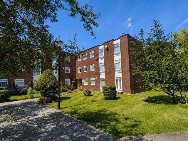 Flat for sale in Allerton, Calderstones