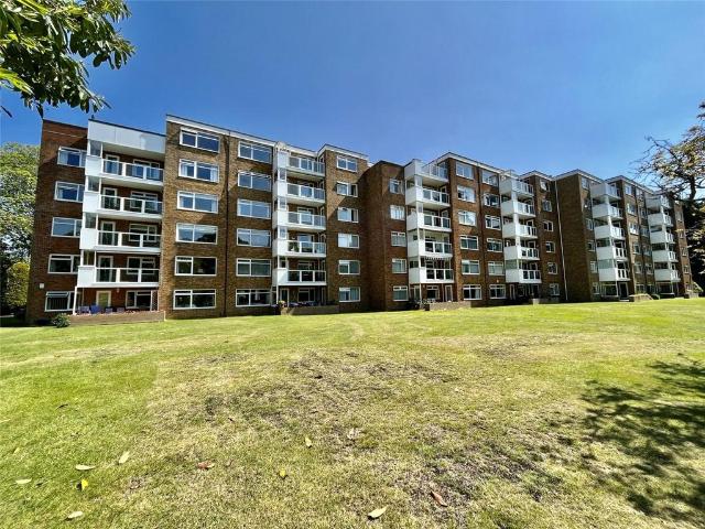 Flat for sale in Branksome Chine, Branksome Park